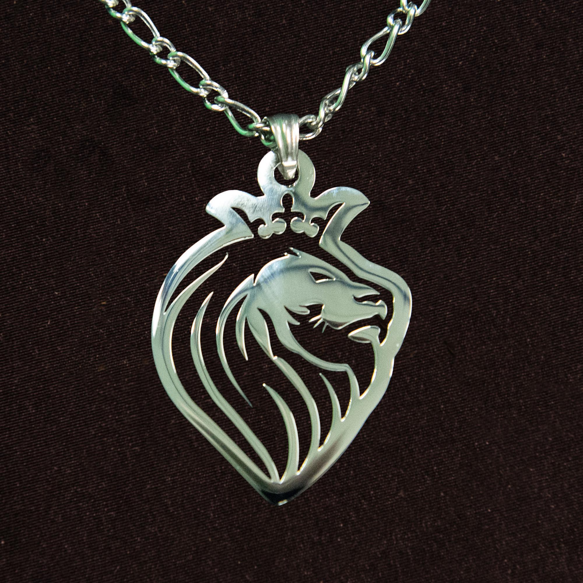 Lion of Judah Necklace - Image 3