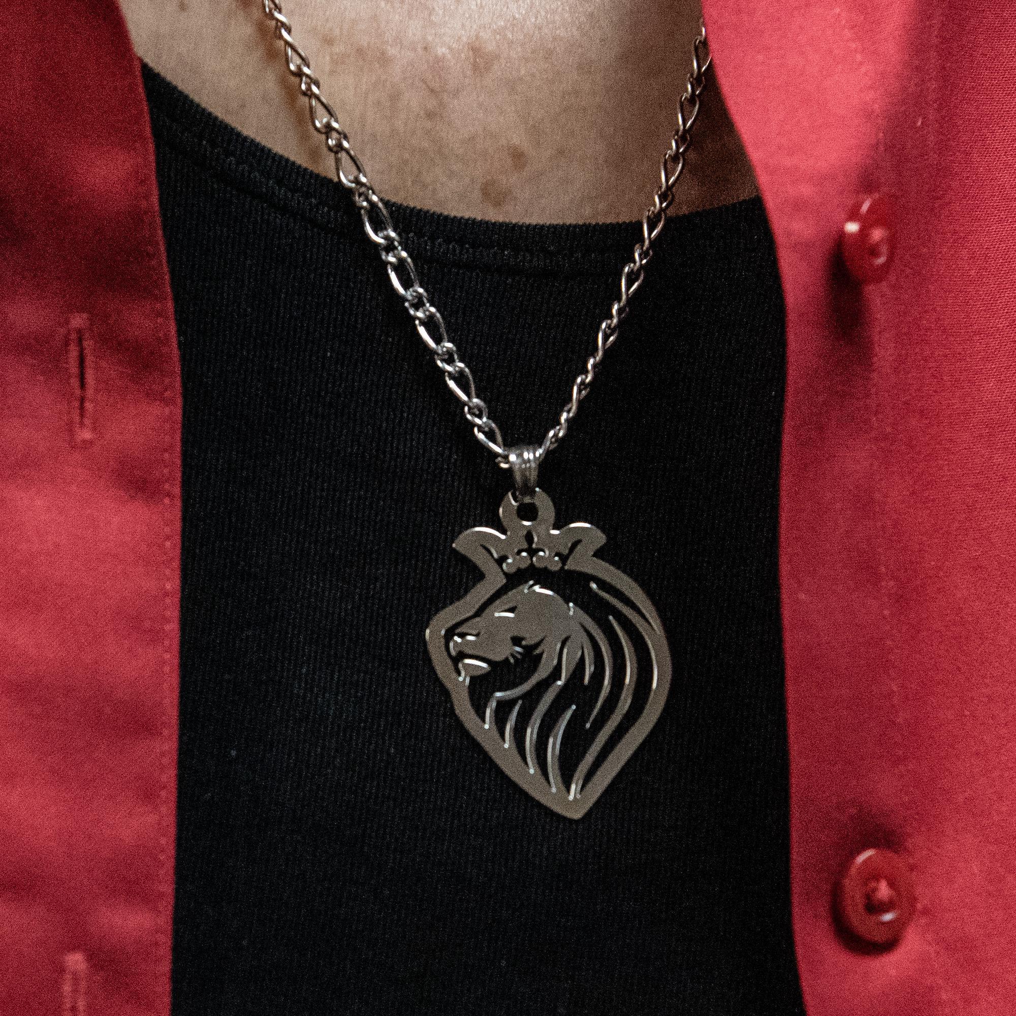 Lion of Judah Necklace - Image 4